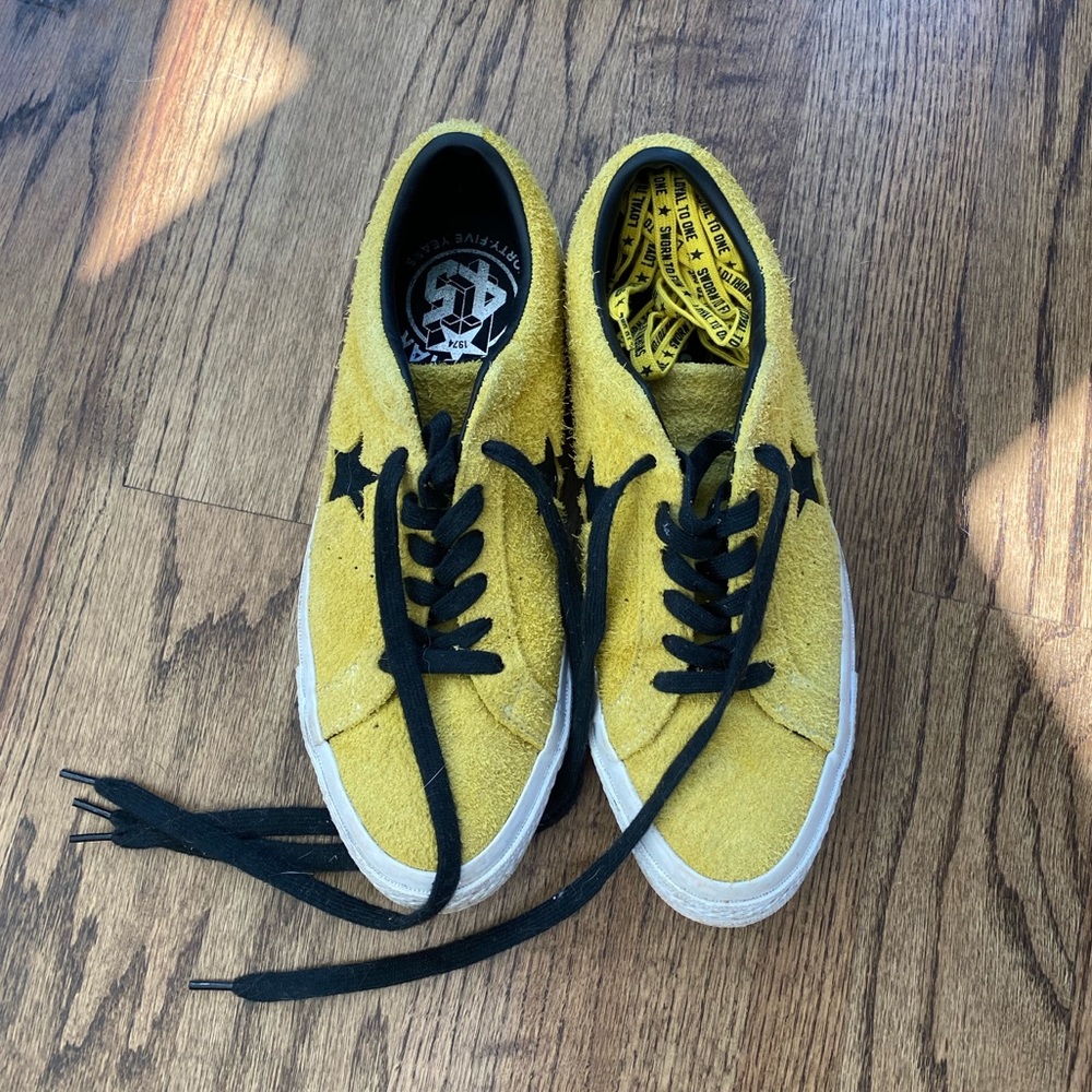 Vintage Converse One Stars - Picture 1 of 2